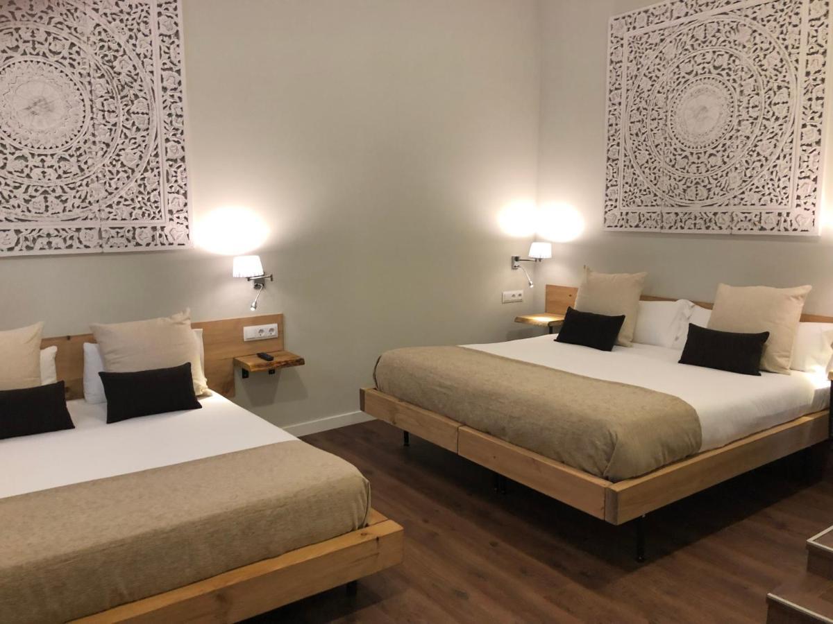 Hotel Radha L'Hospitalet de Llobregat Exteriör bild