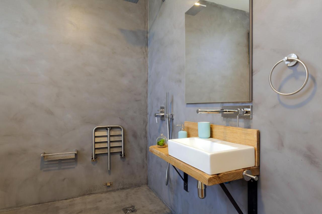 Hotel Radha L'Hospitalet de Llobregat Exteriör bild